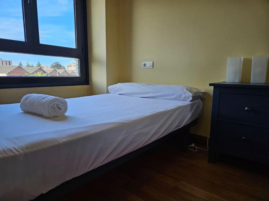 1A106 Amplio Y Comodo Apartamento Gijón Exteriör bild