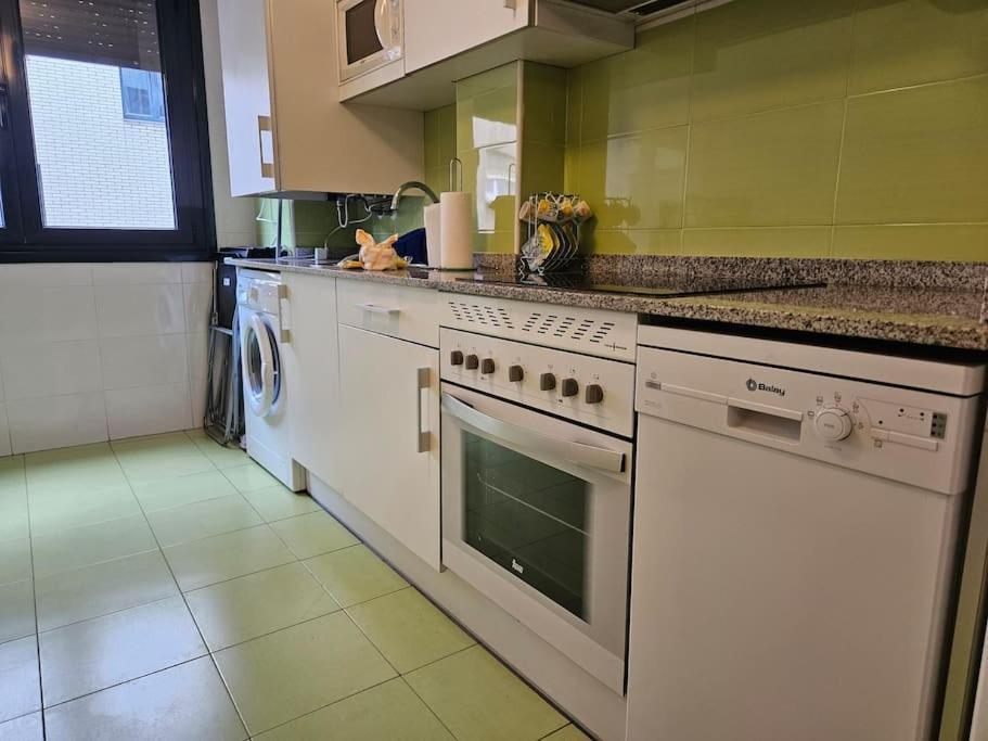 1A106 Amplio Y Comodo Apartamento Gijón Exteriör bild