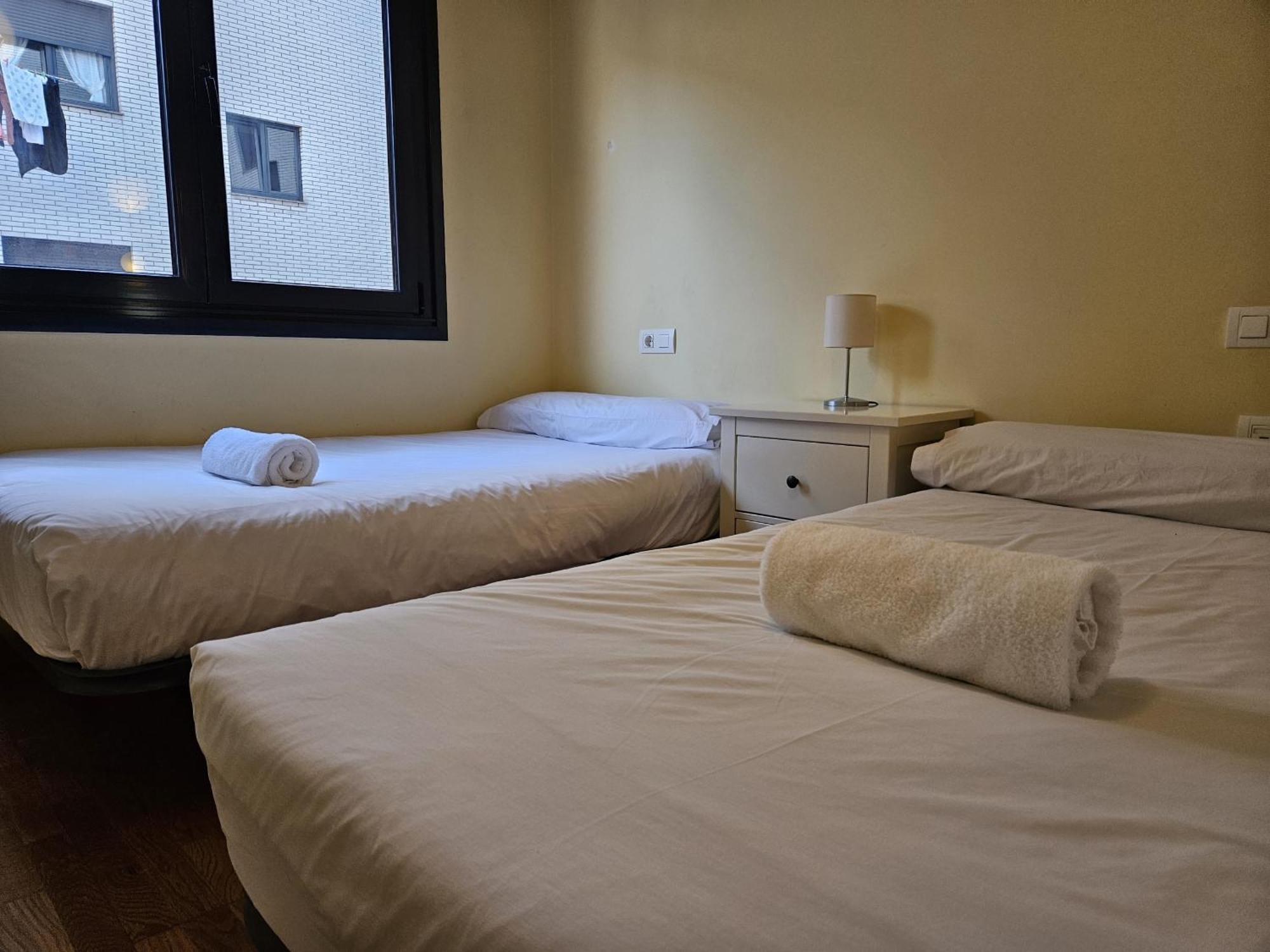 1A106 Amplio Y Comodo Apartamento Gijón Exteriör bild