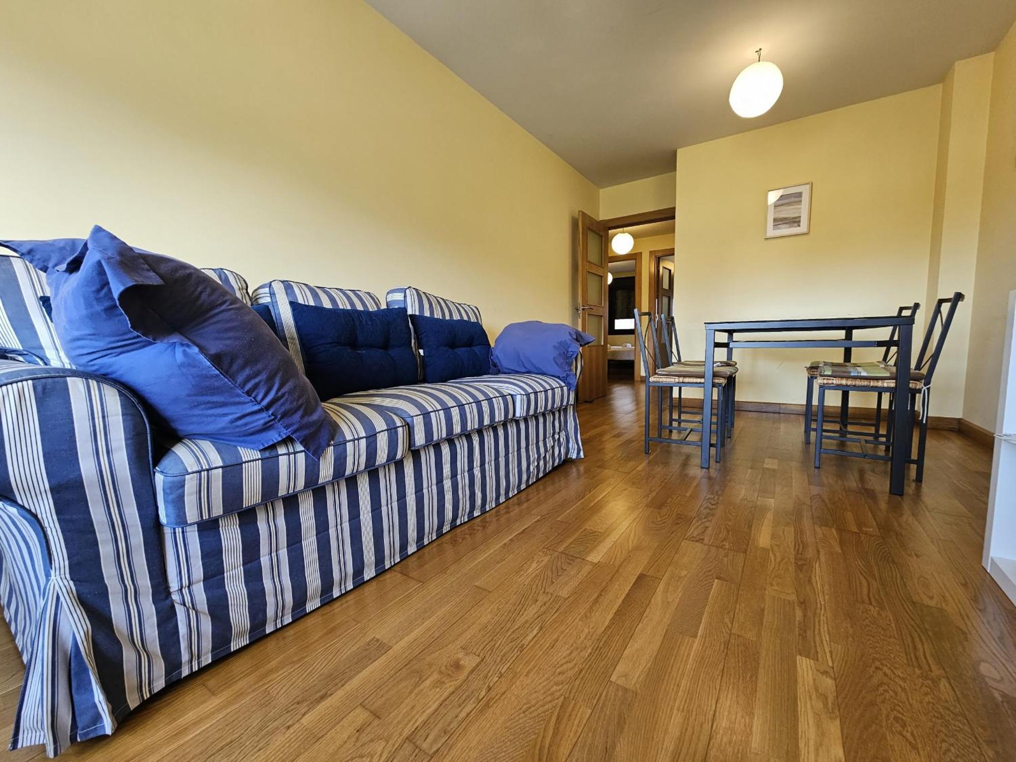 1A106 Amplio Y Comodo Apartamento Gijón Exteriör bild
